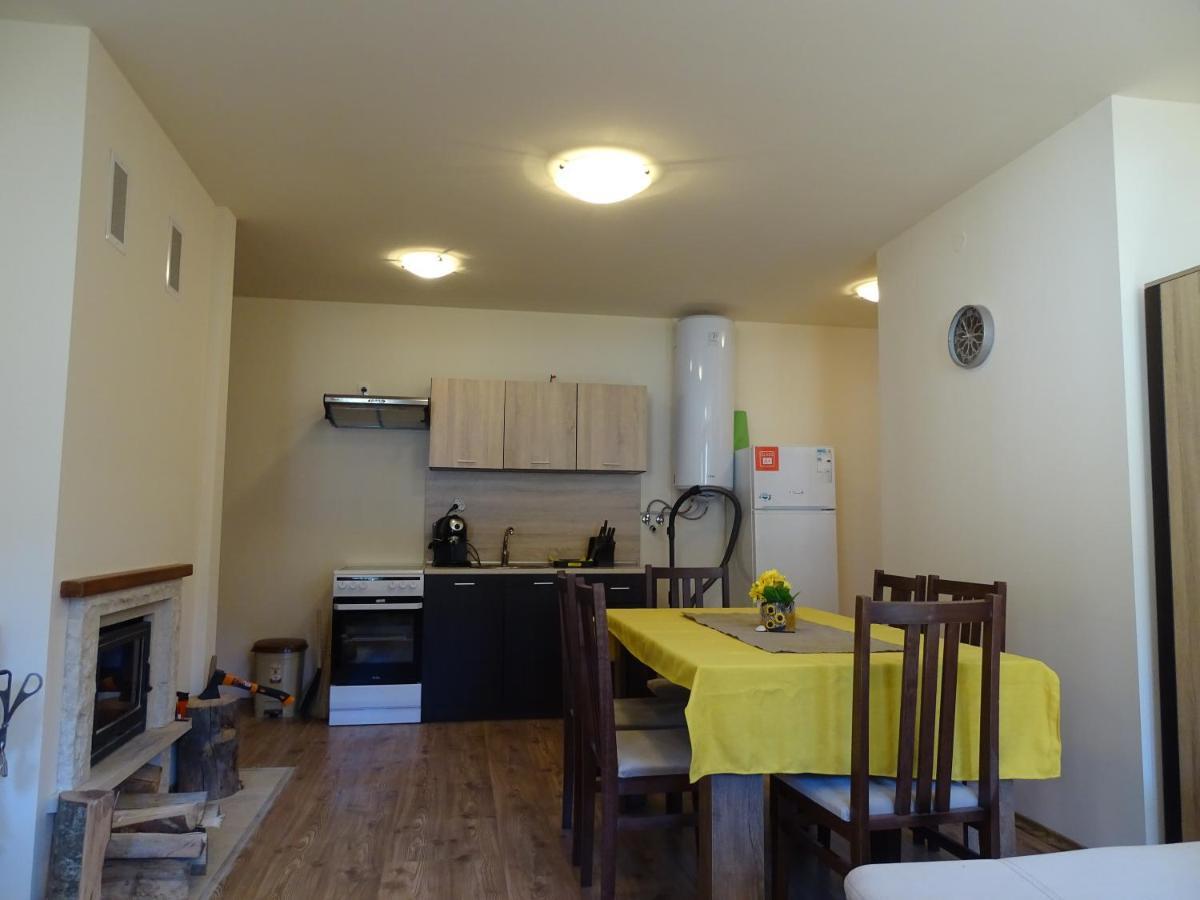 Apartment Darsi Pamporovo Esterno foto